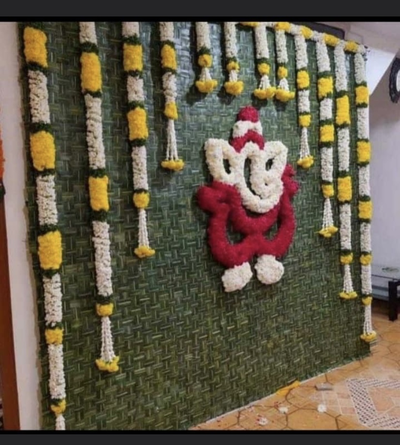Backdrop Torans 10